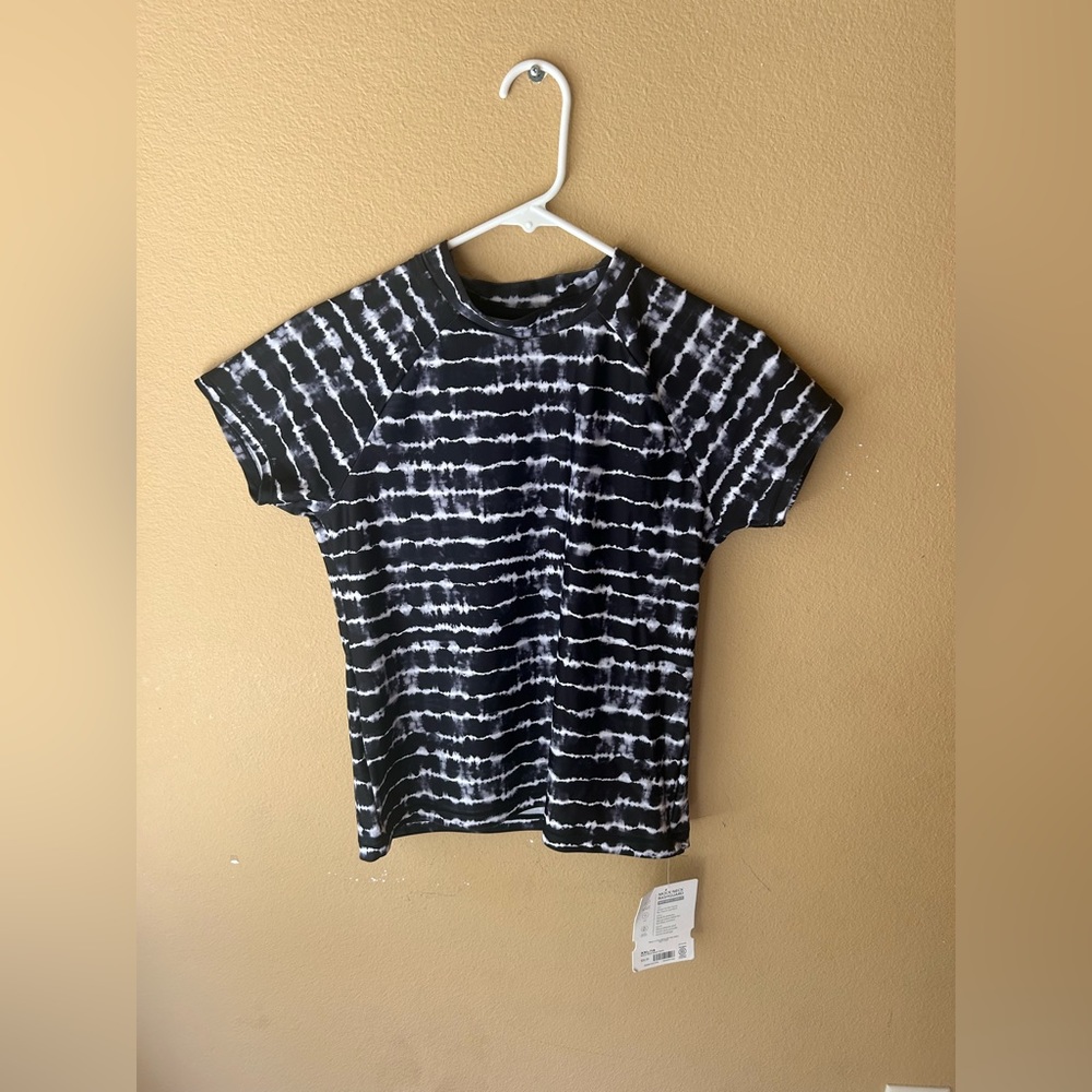 NWY Athleta Girl Rashguard